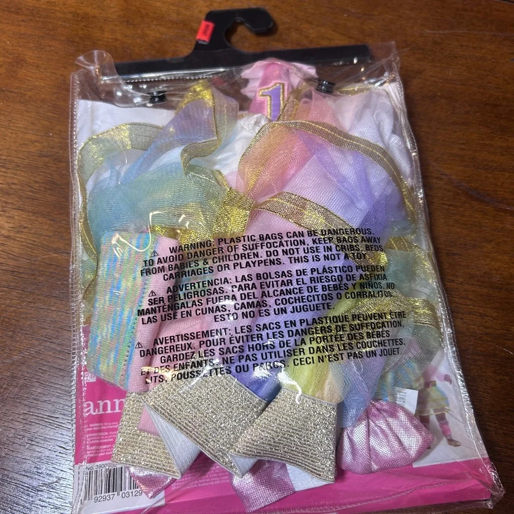 Amscan Birthday Kit with Pink and Gold Accessories